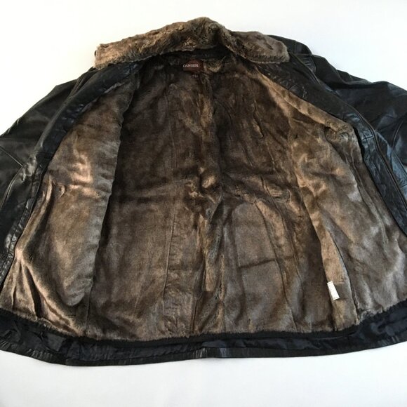 Danier Leather Jacket L - Picture 4 of 11